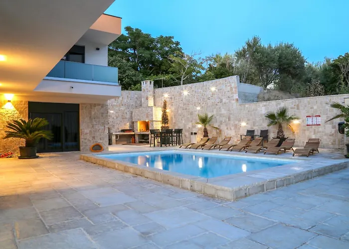 Villa Kajgo II